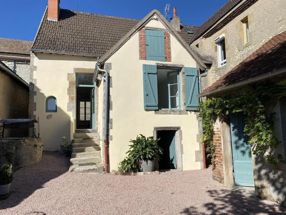 Besson Gite L'Annexe Du Prieure מראה חיצוני תמונה