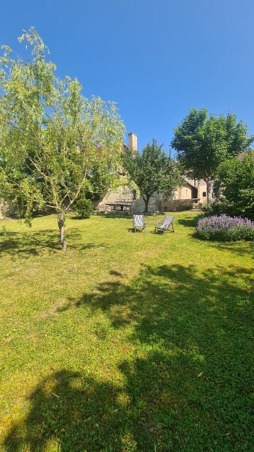 Besson Gite L'Annexe Du Prieure מראה חיצוני תמונה